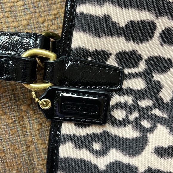 Coach black multi hand tote - Picture 9 of 9